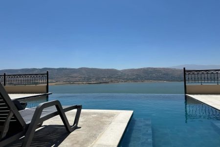 فيلا أ و ب مع مسبح – صغبين, بقاع