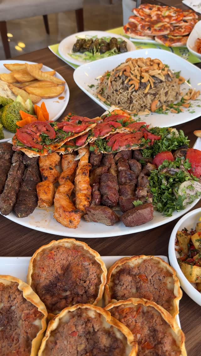 وادي زيتون ريستو كافيه