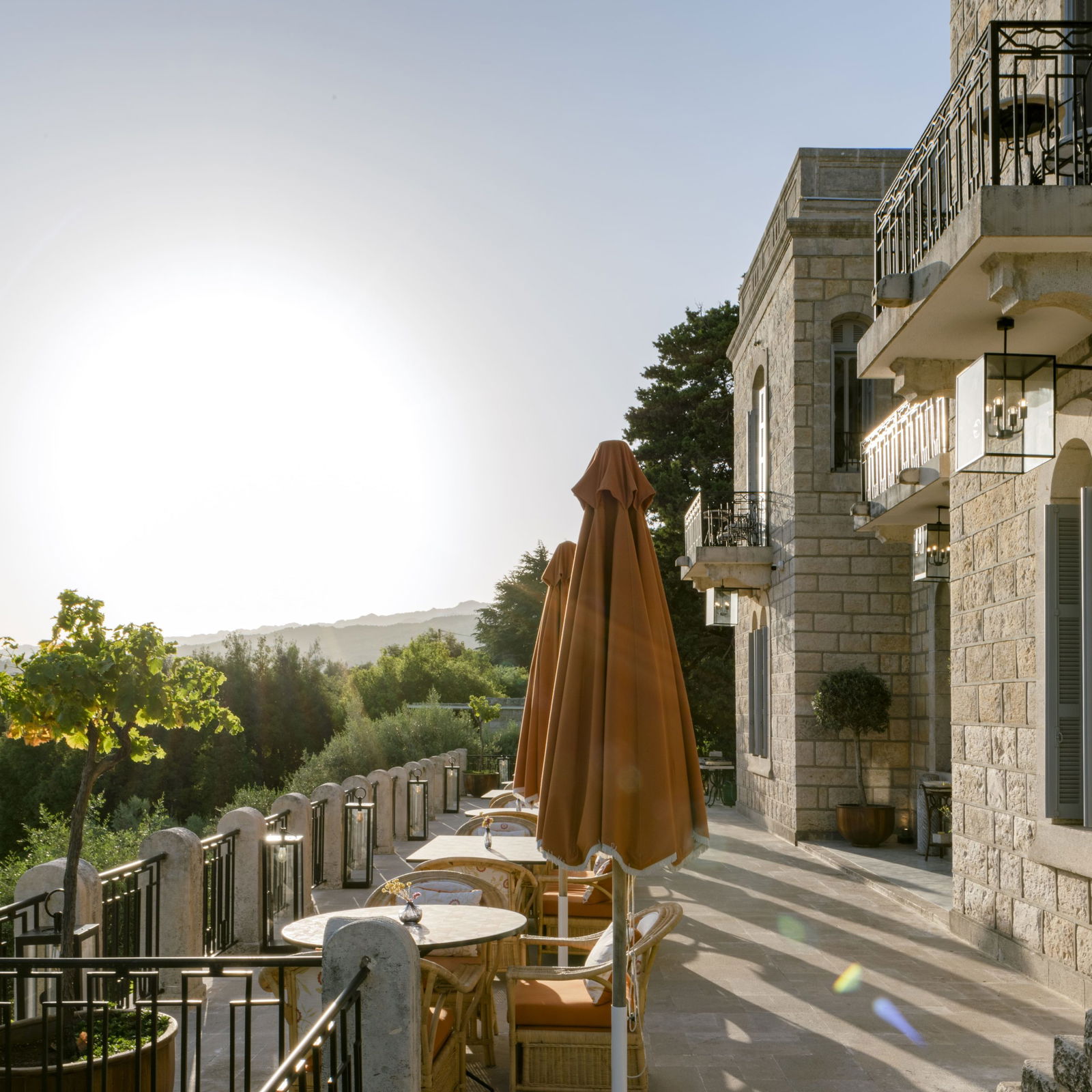 Le Duplex Room in an Authentic Guesthouse – Mechmech, Jbeil
