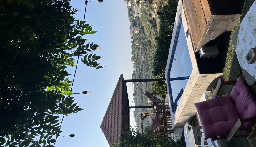 بيت ضيافة – اده, بترون