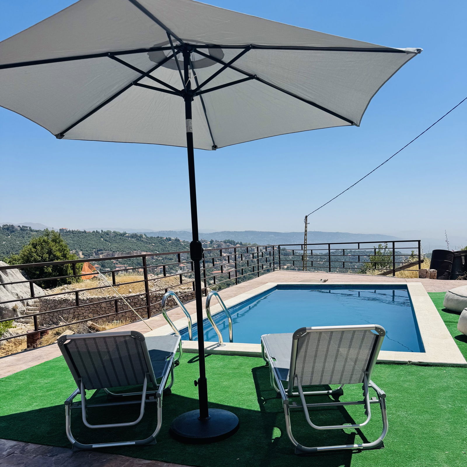 Bungalow with Private Pool – Achqout, Keserwan