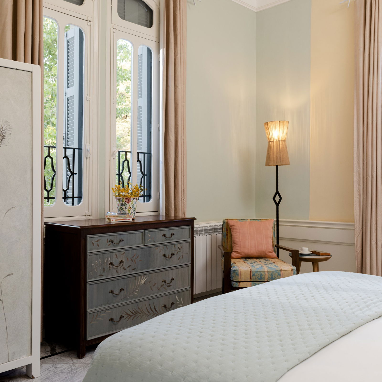 Le Croquet Room in an Authentic Guesthouse – Mechmech, Jbeil
