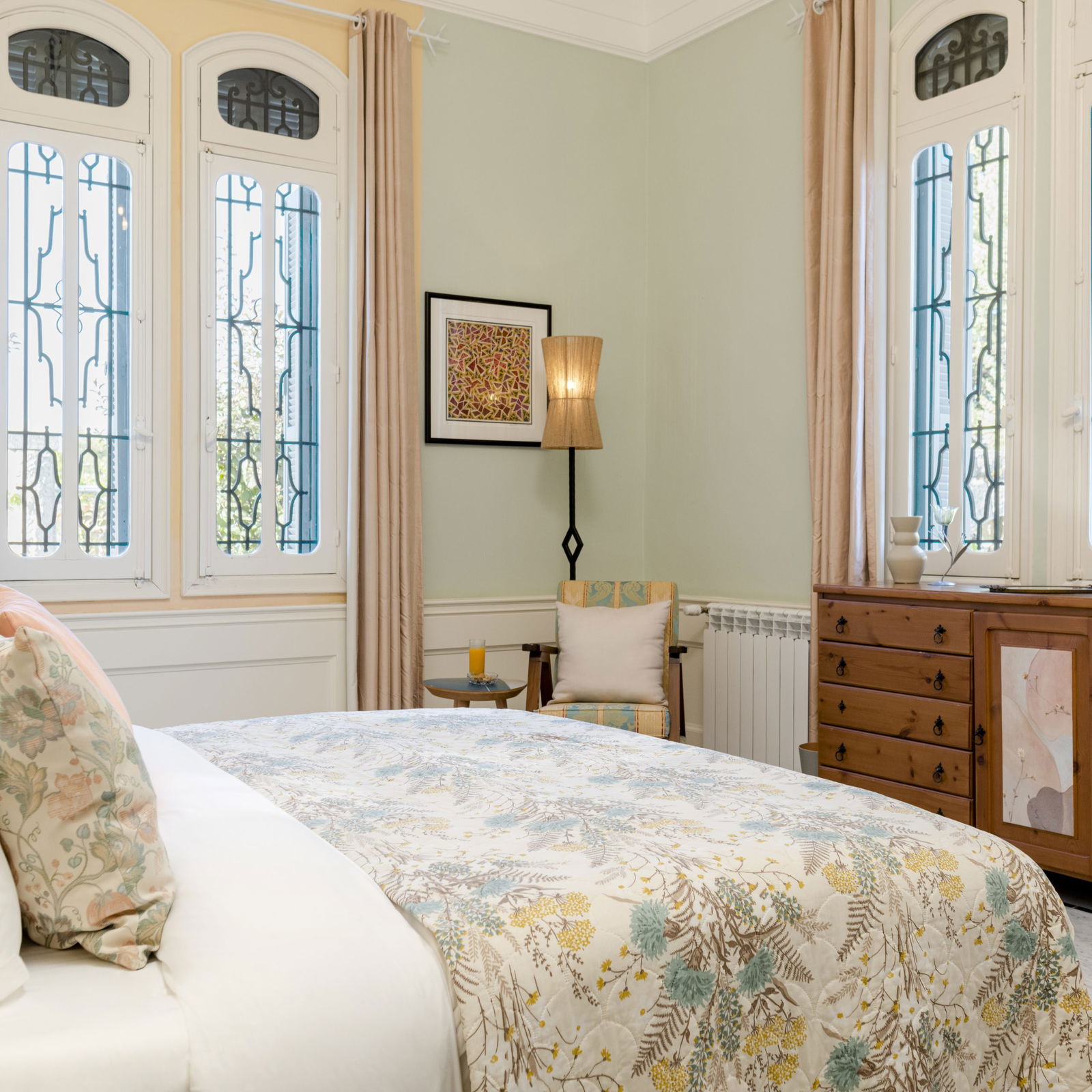 Les Copains d’Abord Room in an Authentic Guesthouse – Mechmech, Jbeil