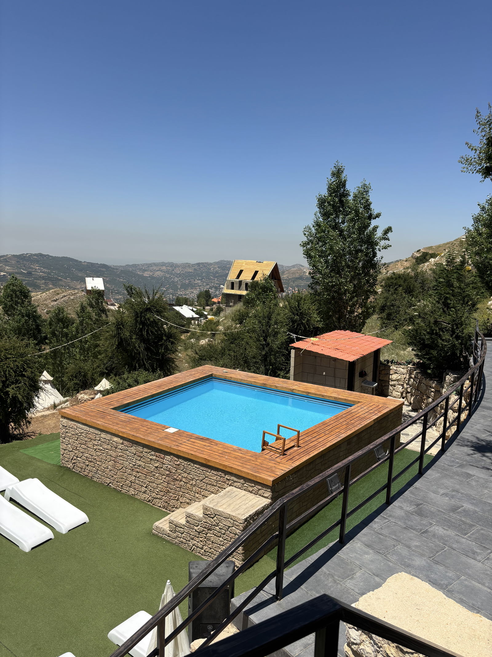 The Small Bungalow – Faraya