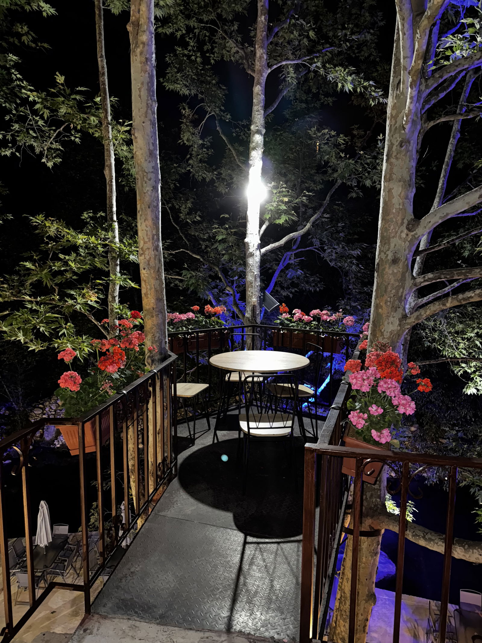 Chalet One with Private Pool – Jeser el Qadi, Chouf
