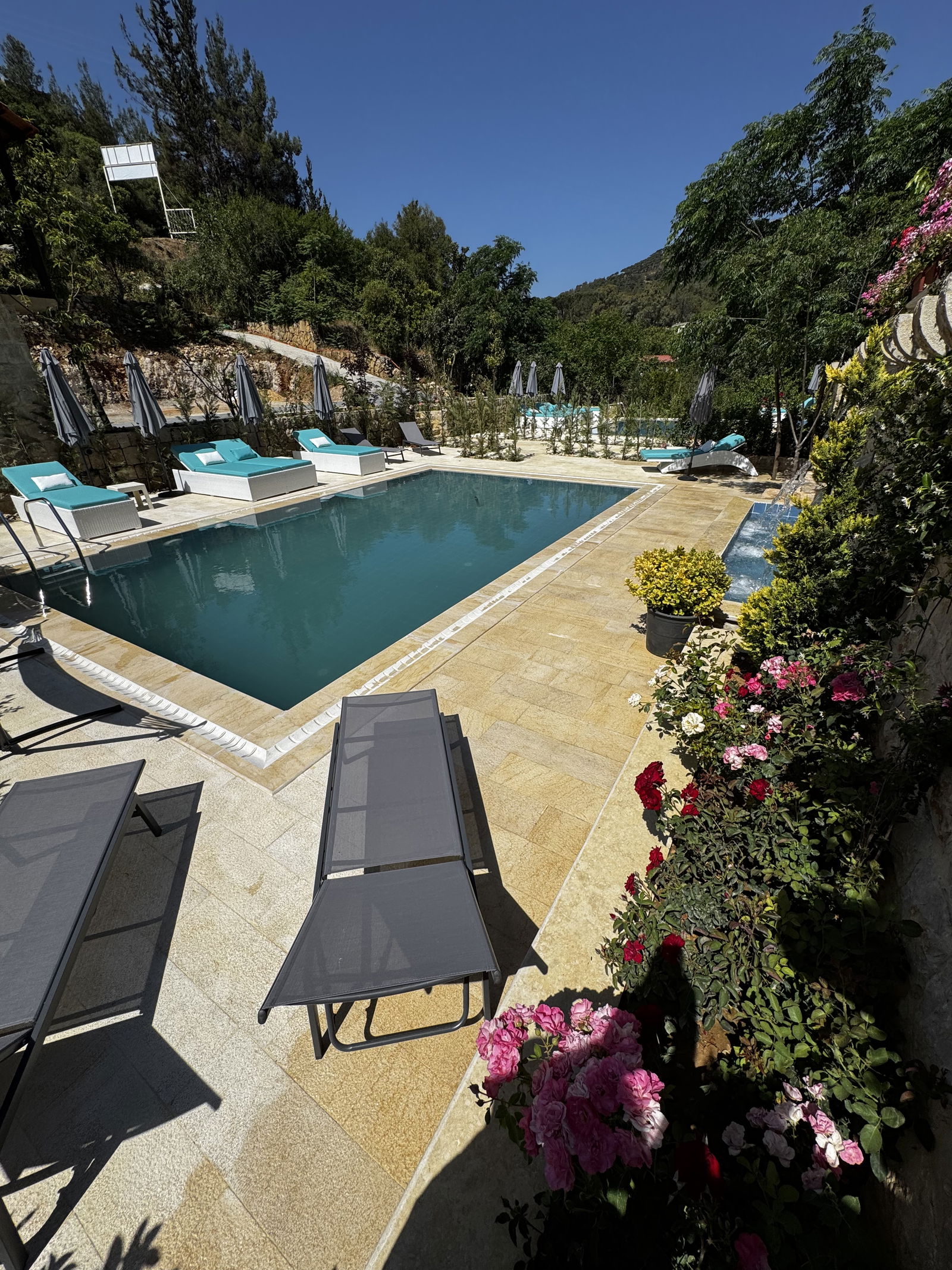 Chalet One with Private Pool – Jeser el Qadi, Chouf