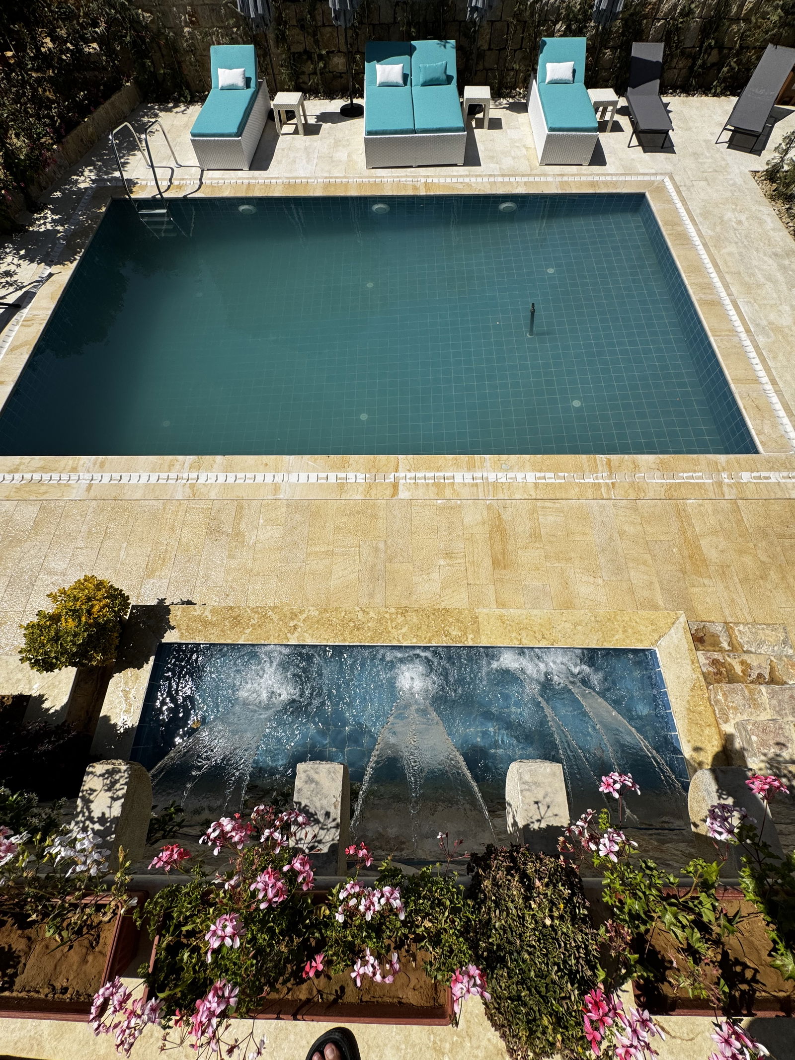 Chalet One with Private Pool – Jeser el Qadi, Chouf