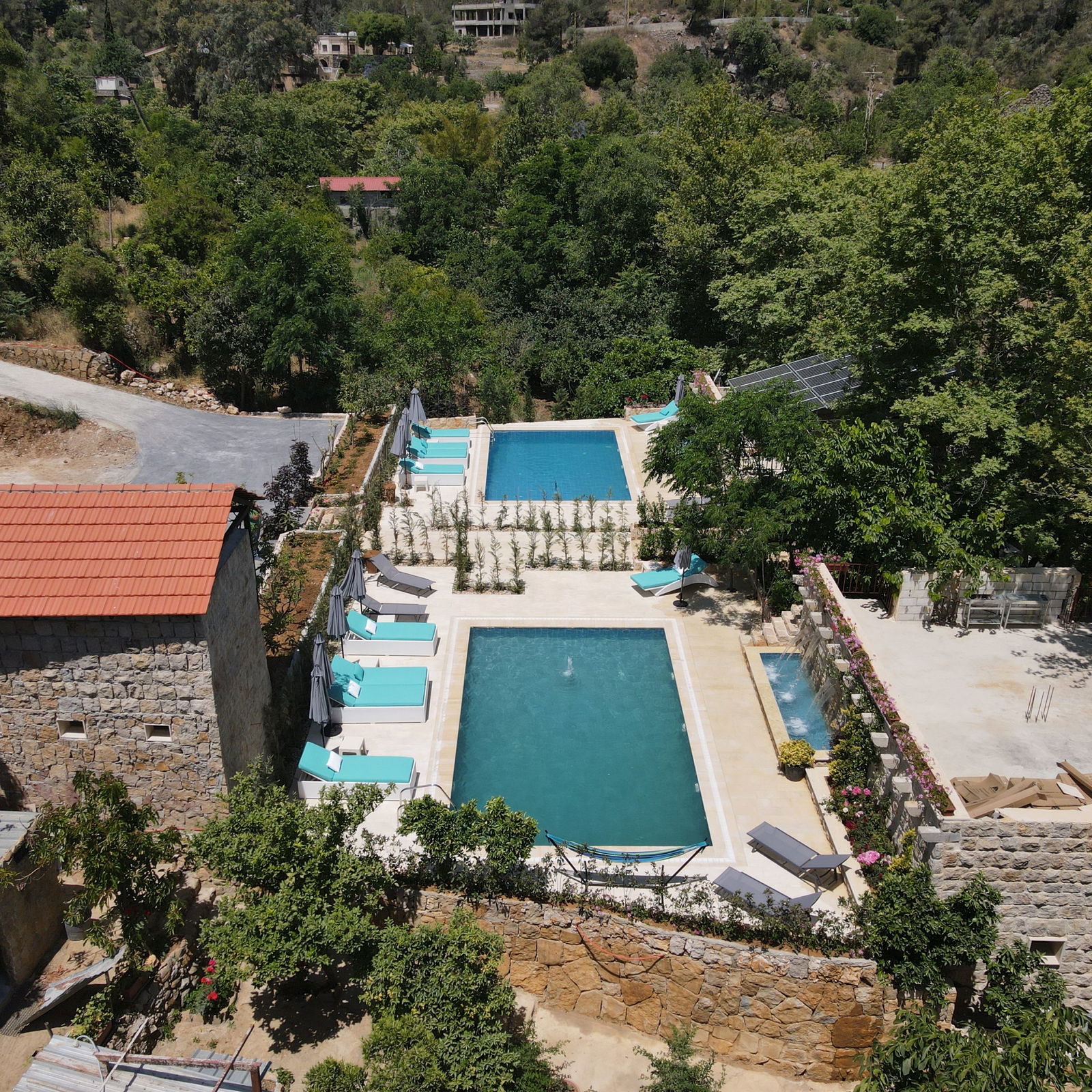 Chalet One with Private Pool – Jeser el Qadi, Chouf