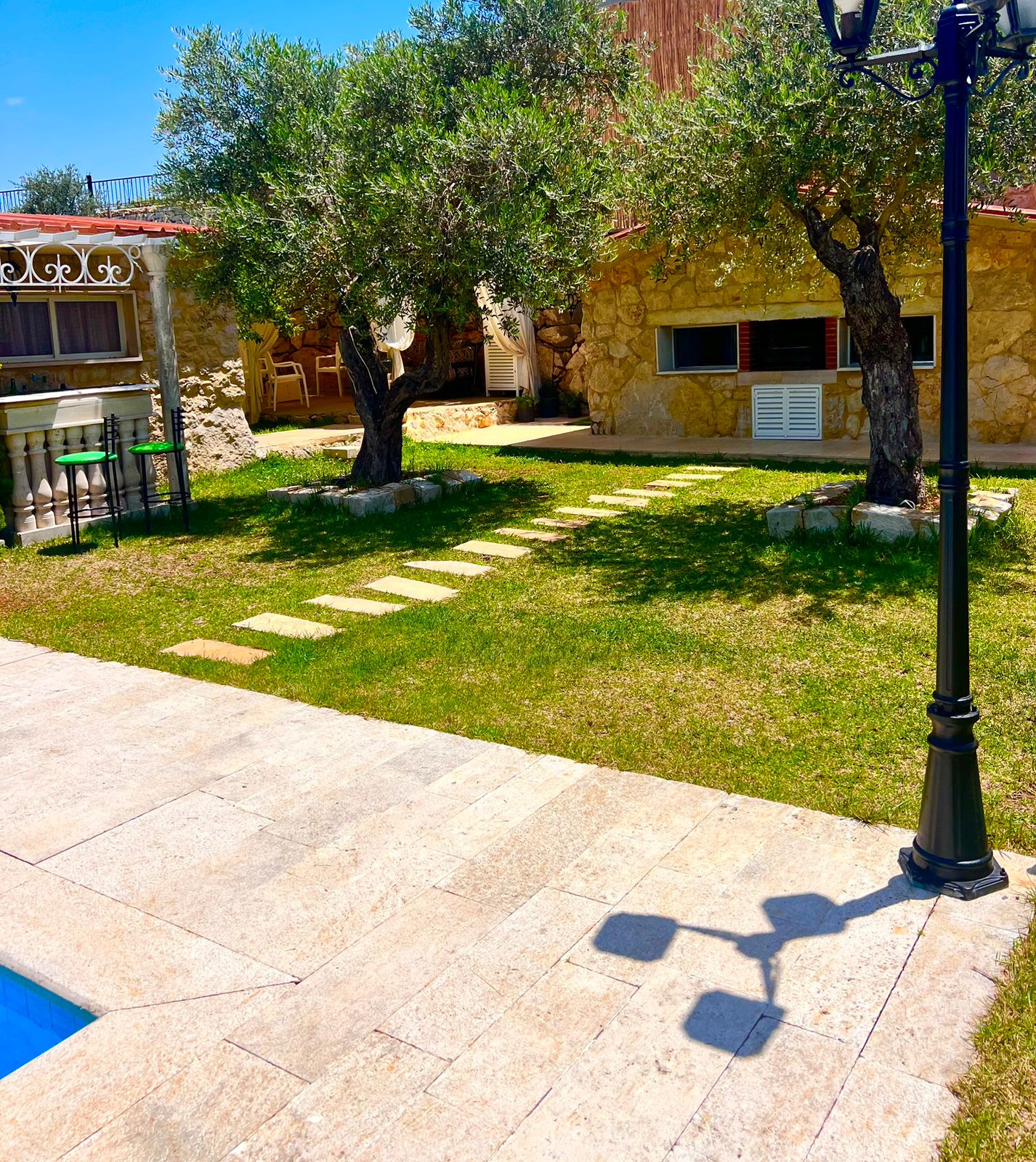 Chalet with Private Pool – Bejjeh, Jbeil
