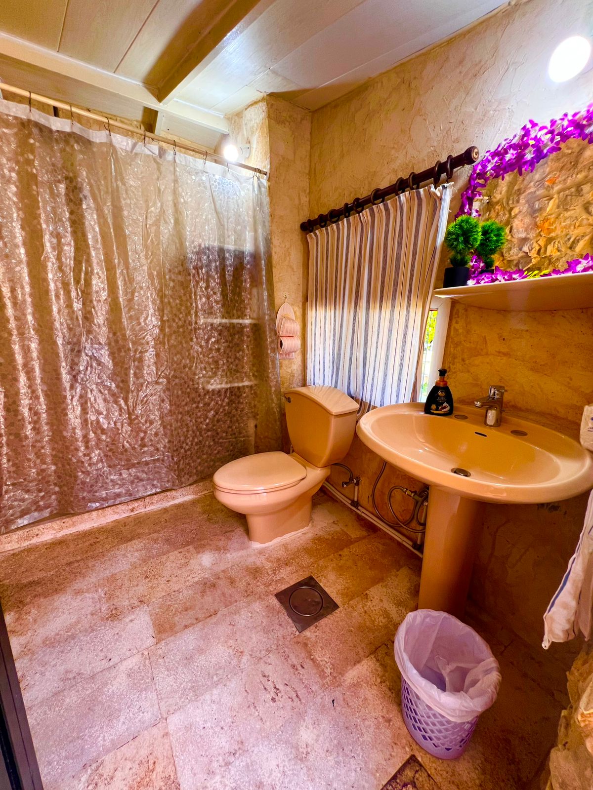 Chalet with Private Pool – Bejjeh, Jbeil