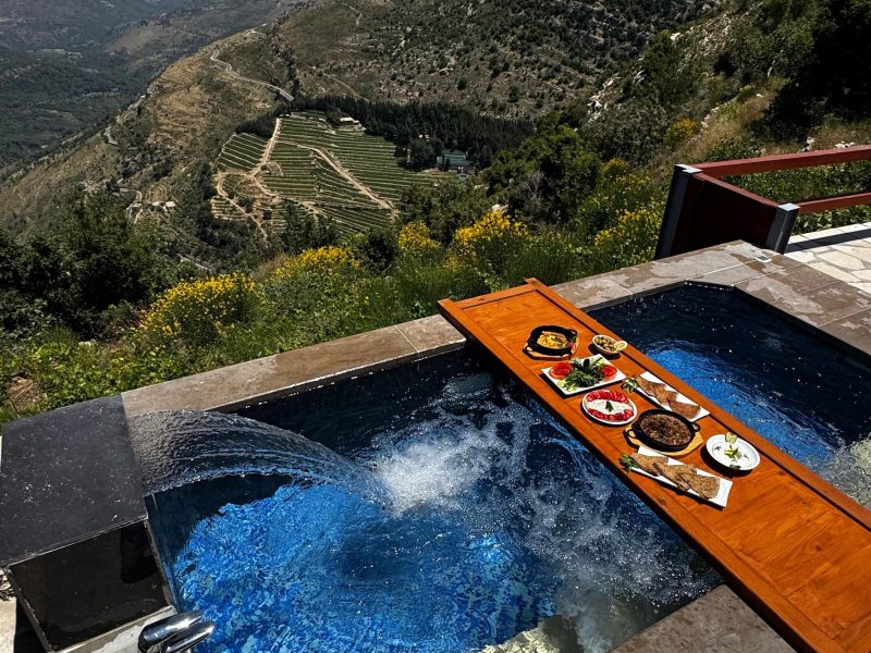 Senior Bungalow Prestige in a Resort – Jezzine