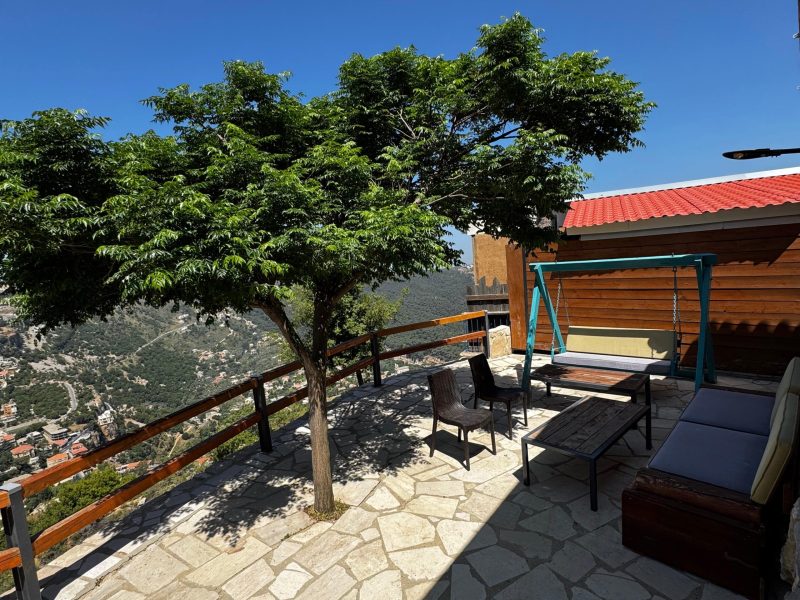 Standard Bungalow in a Resort – Jezzine