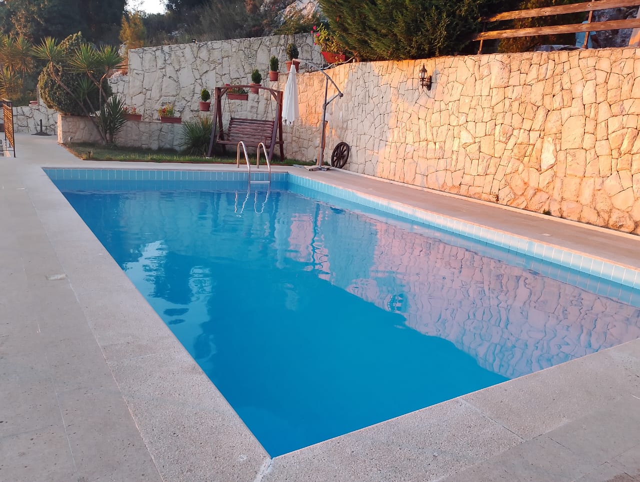 Private Pool – Ghedres, Keserwan