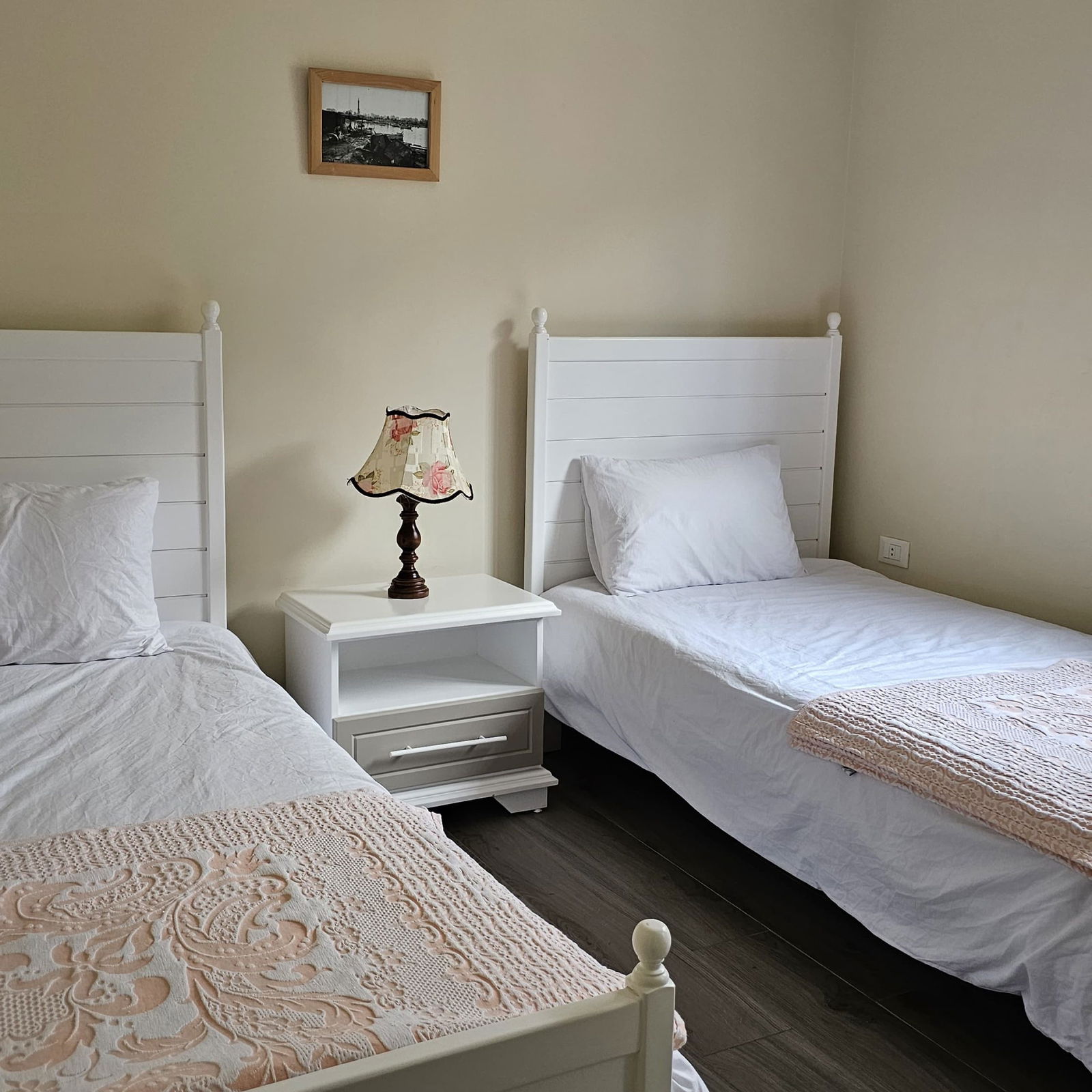 Triplex Guesthouse (2 till 8 people) – Ras el Haref, Bhamdoun