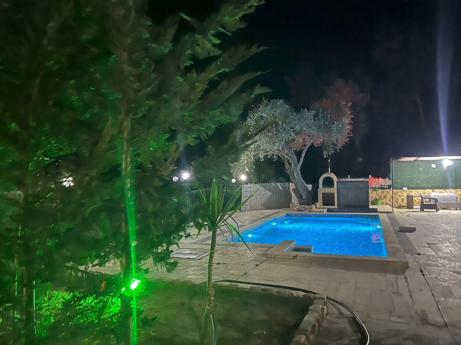 Heaven Private Pool and Chalet – Kfarmatta