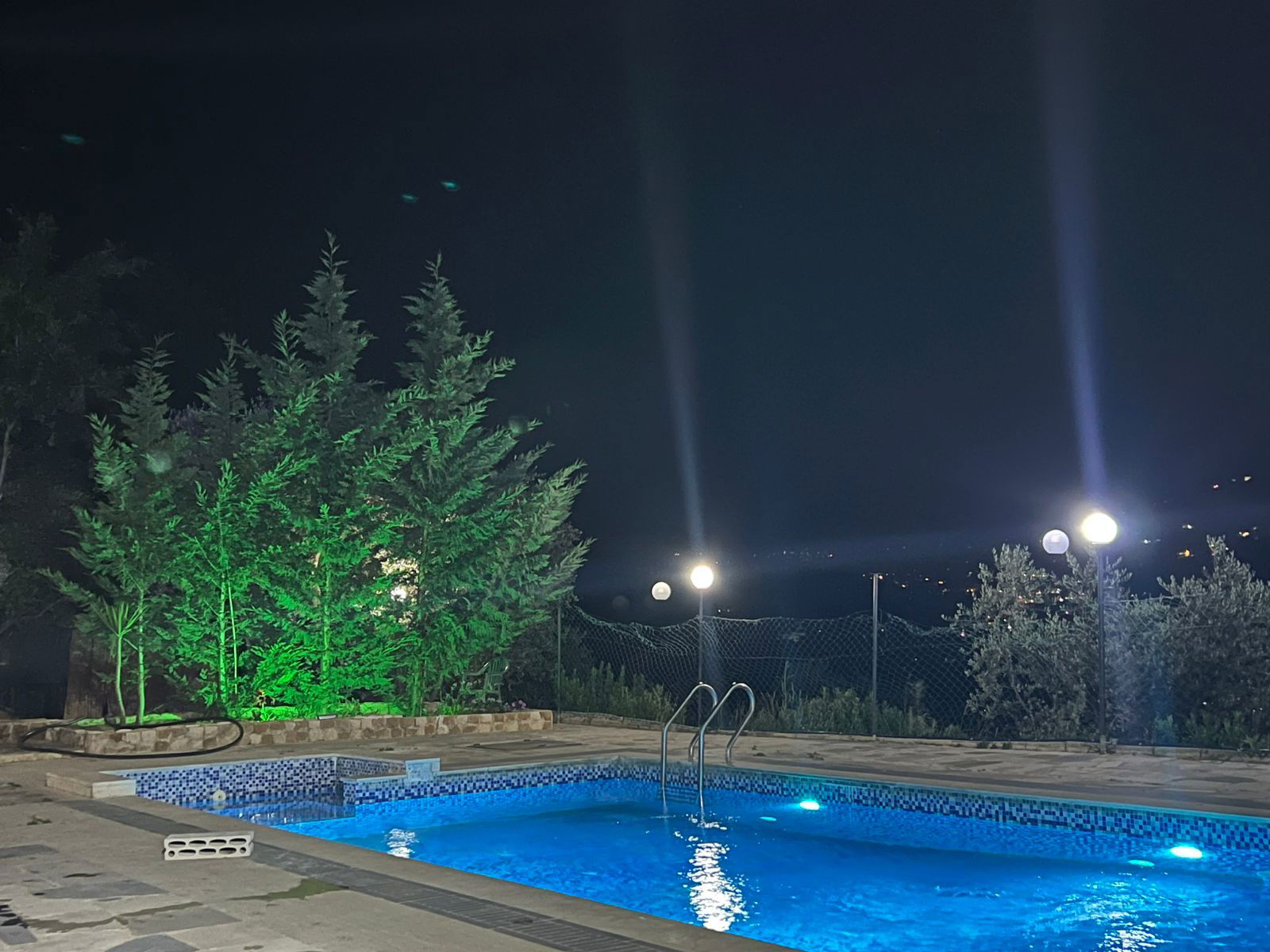 Heaven Private Pool and Chalet – Kfarmatta