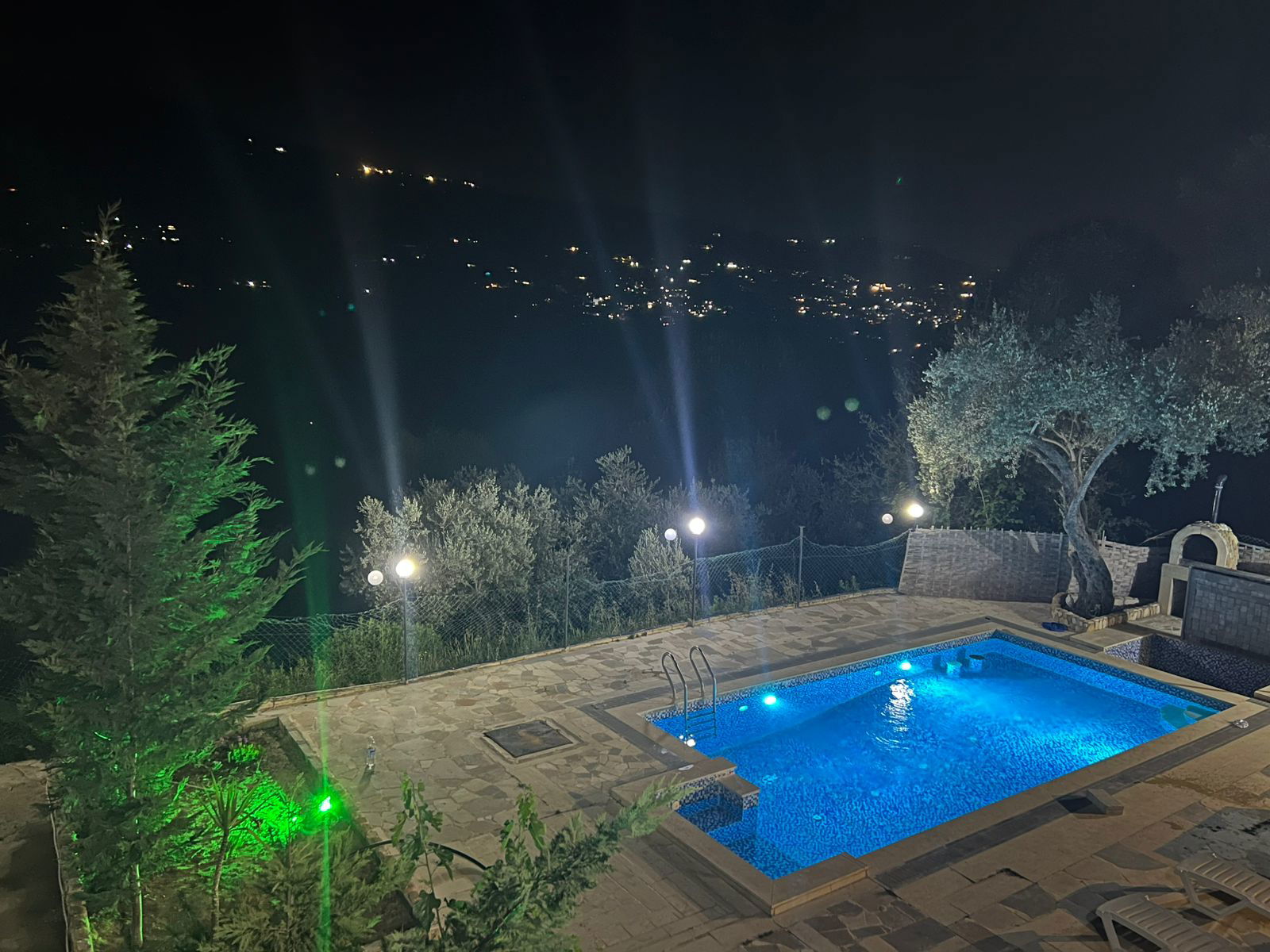 Heaven Private Pool and Chalet – Kfarmatta
