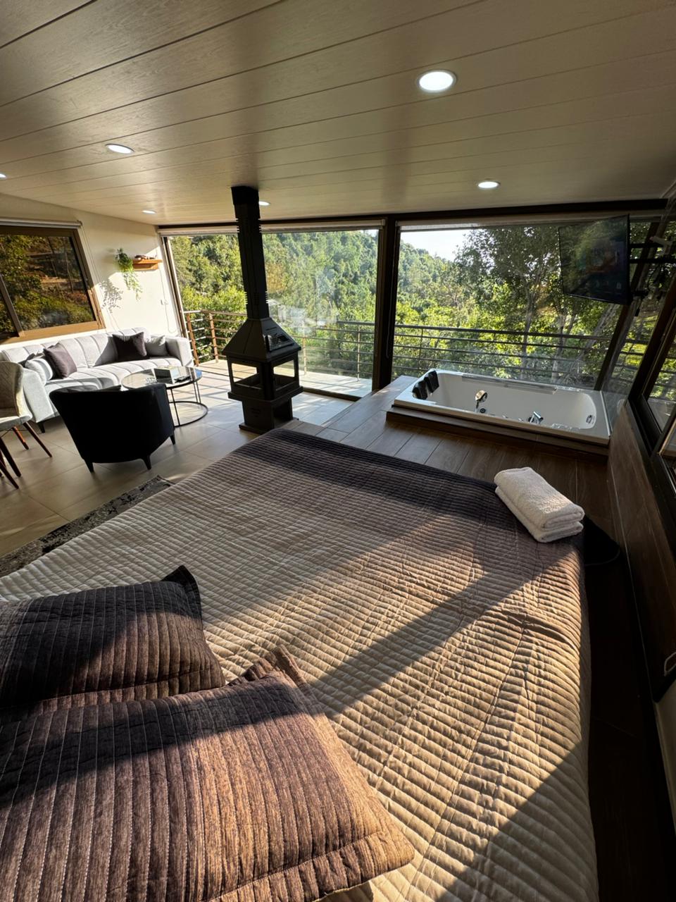 Aroma Chalet with Jacuzzi – Ghedras, Jbeil