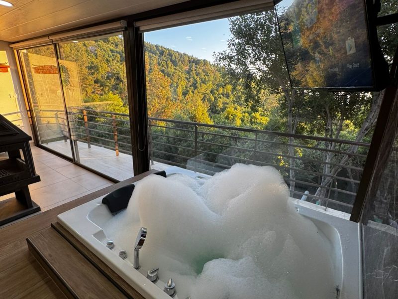 Aroma Chalet with Jacuzzi – Ghedras, Jbeil
