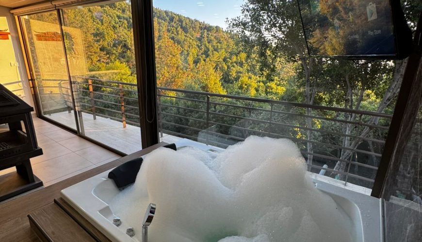 Aroma Chalet with Jacuzzi – Ghedras, Jbeil