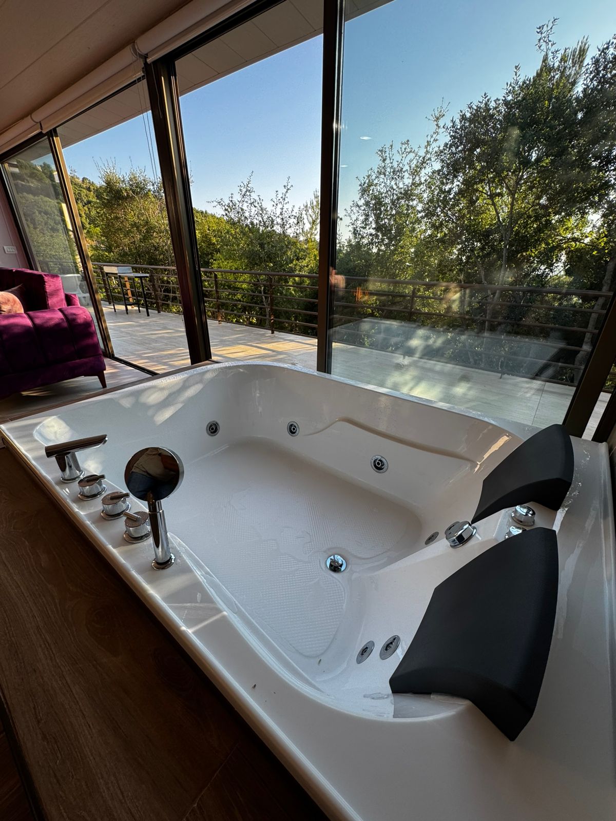 Lavender House (2 chalets) with Private Pool – Ghedras, Jbeil