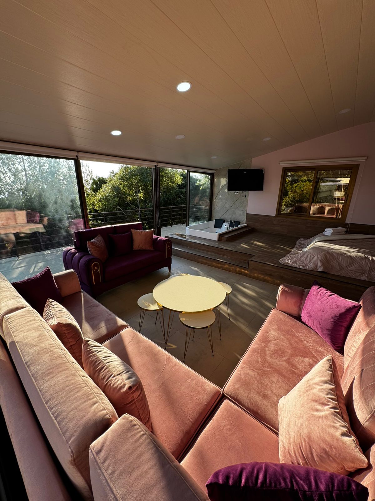 Lavender House (2 chalets) with Private Pool – Ghedras, Jbeil