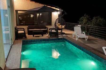 Chalets with Pools – Ghedras, Jbeil