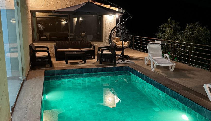 Lavender House (2 chalets) with Private Pool – Ghedras, Jbeil