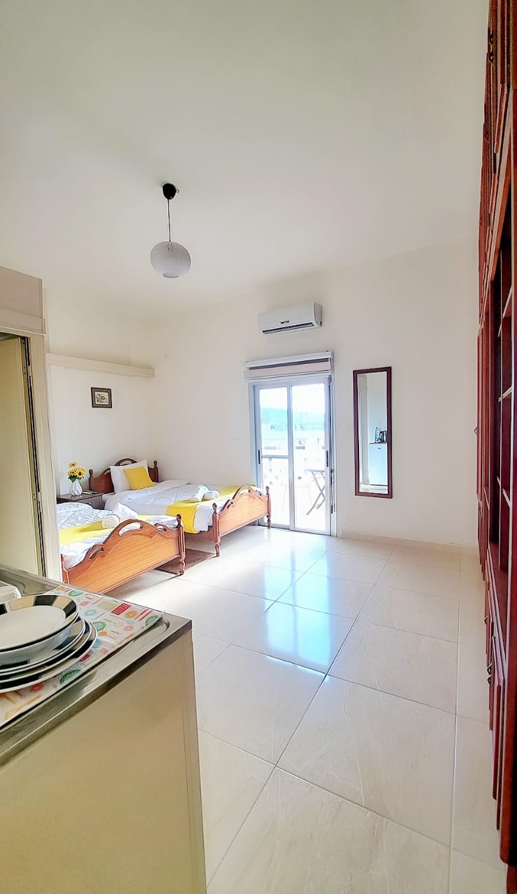 Full Guesthouse – Batroun