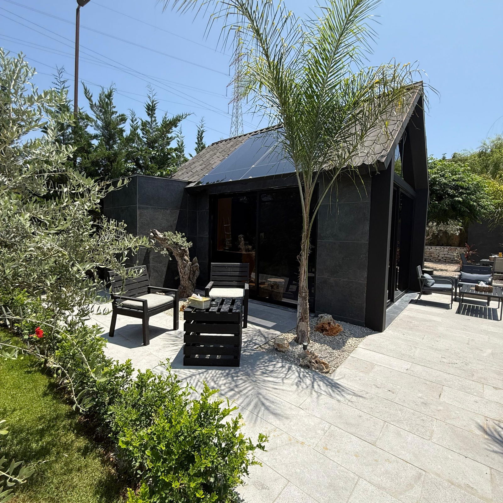Luxurious Guesthouse with Pool – Bebliyeh, Saida