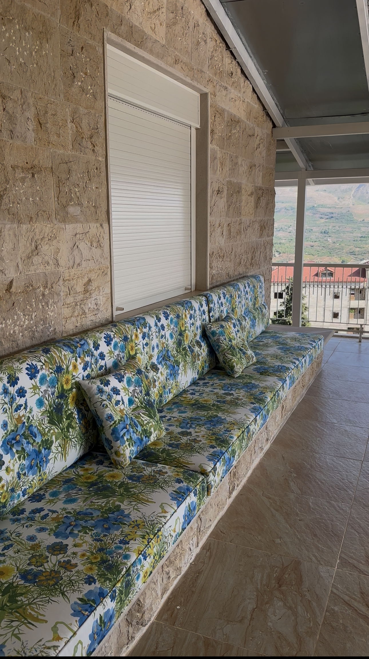 Apartment with Terrace – Ehden