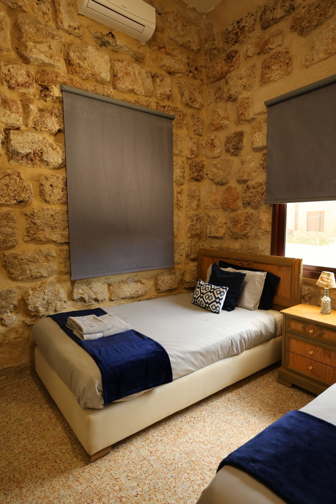 Twin Room in a Guesthouse – Anfeh