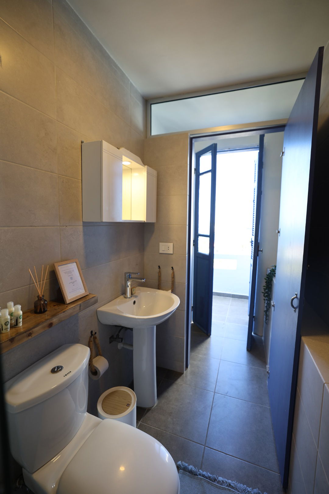 Sea View Room in a Guesthouse – Anfeh