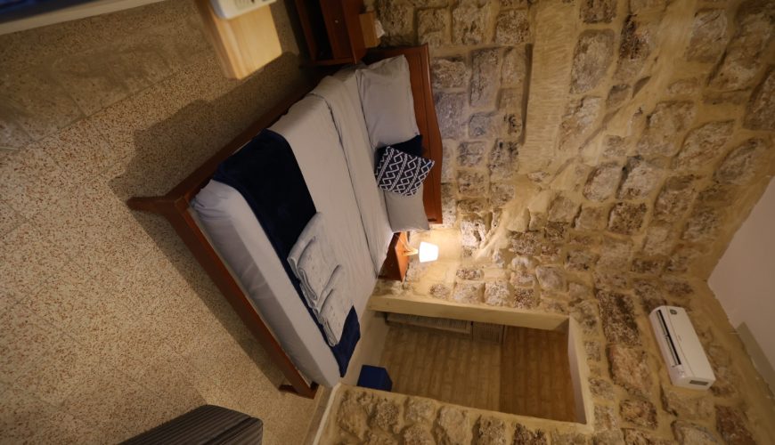 Standard Room in a Guesthouse – Anfeh