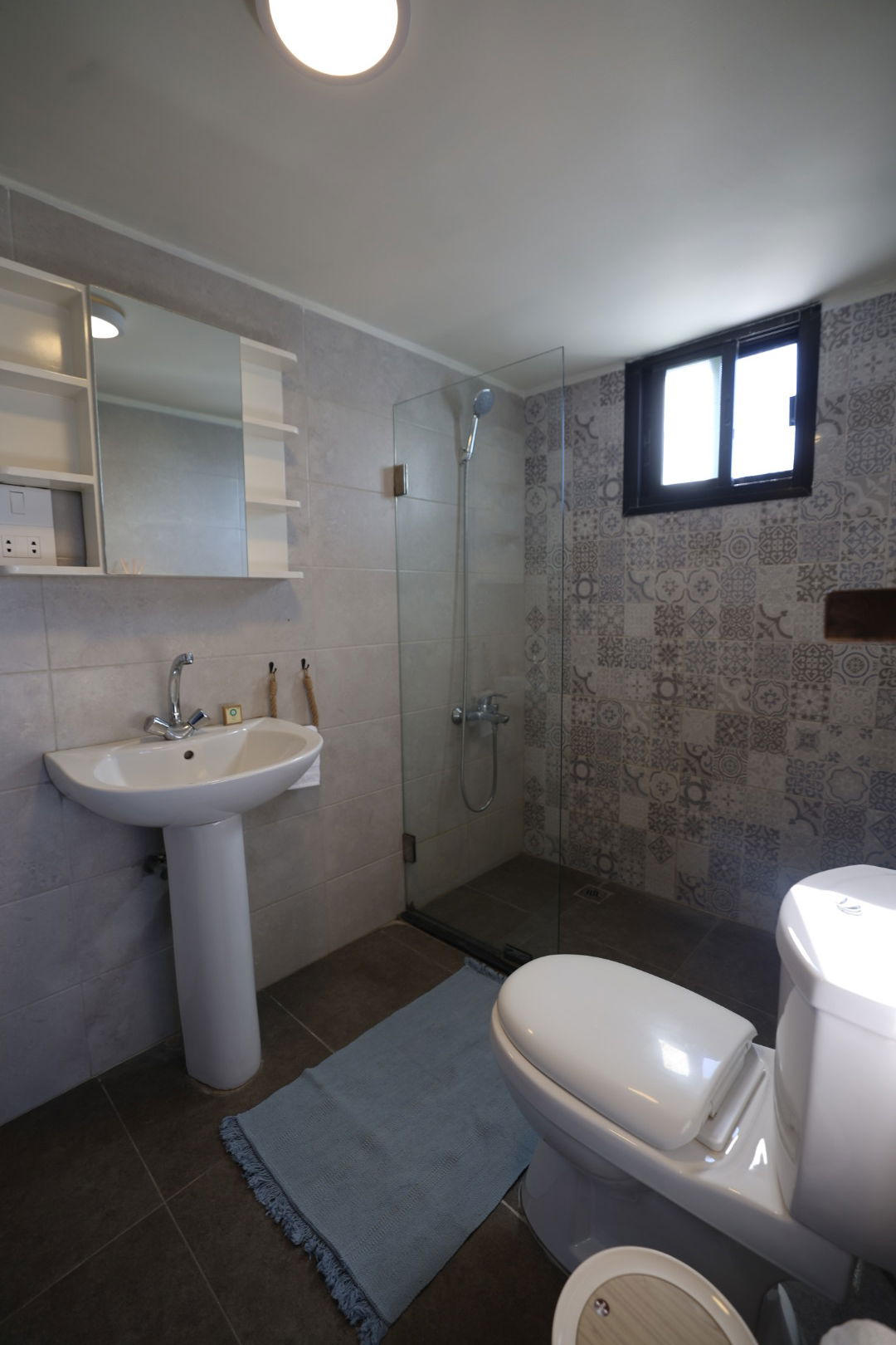 Sea View Suite in a Guesthouse – Anfeh