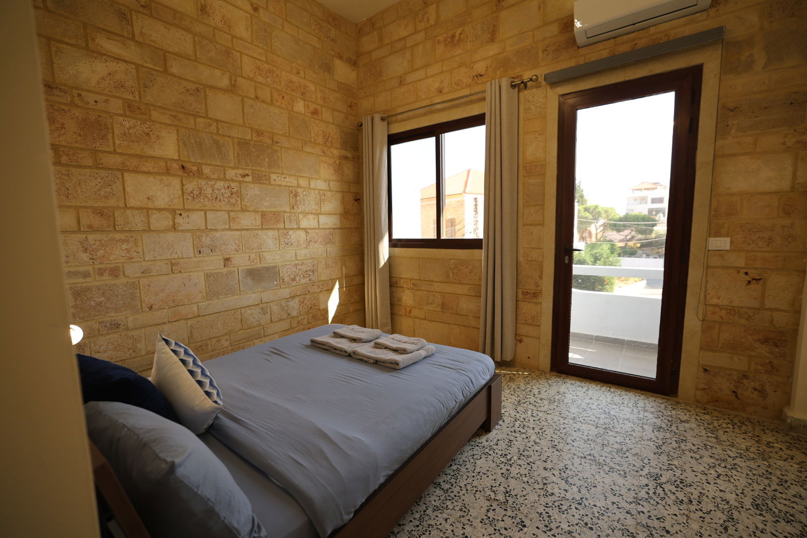 Junior Suite in a Guesthouse – Anfeh