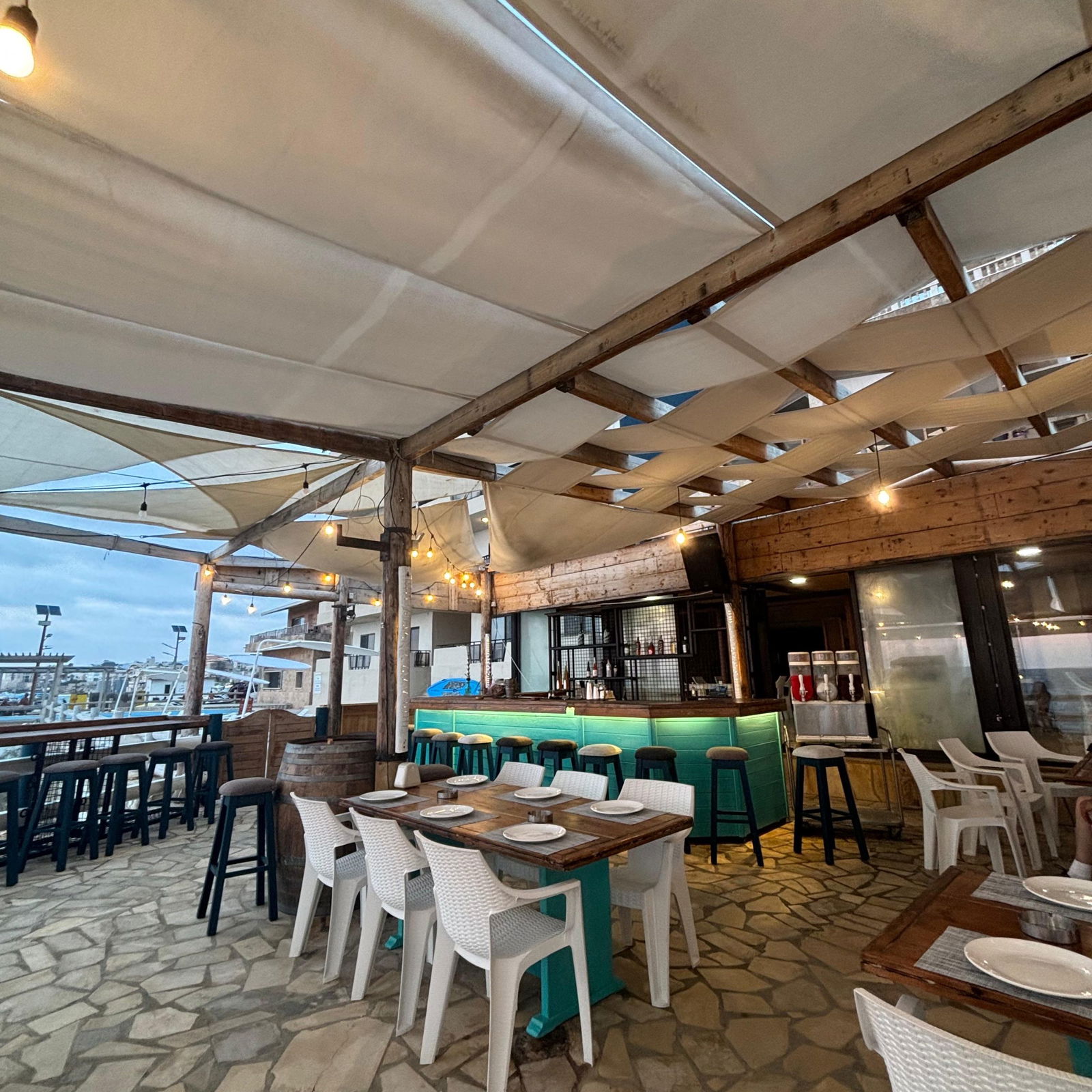 Dany’s Beach Restaurant