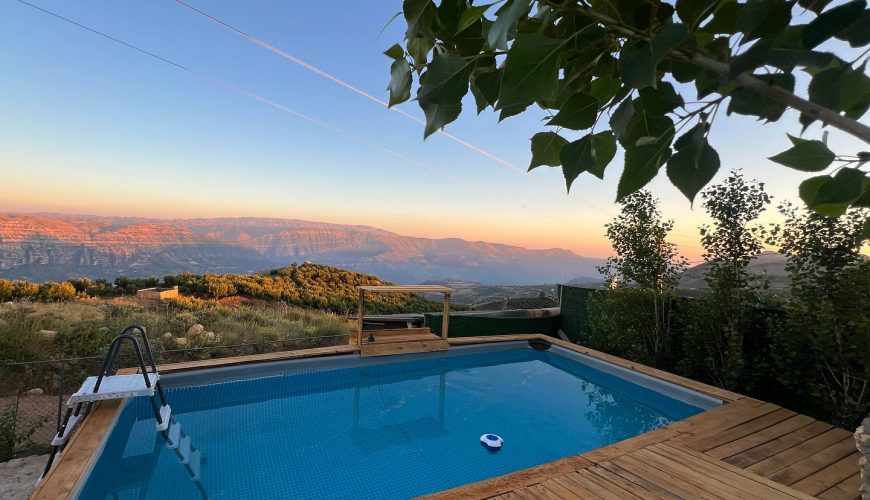 Villa with Private Pool – Laklouk