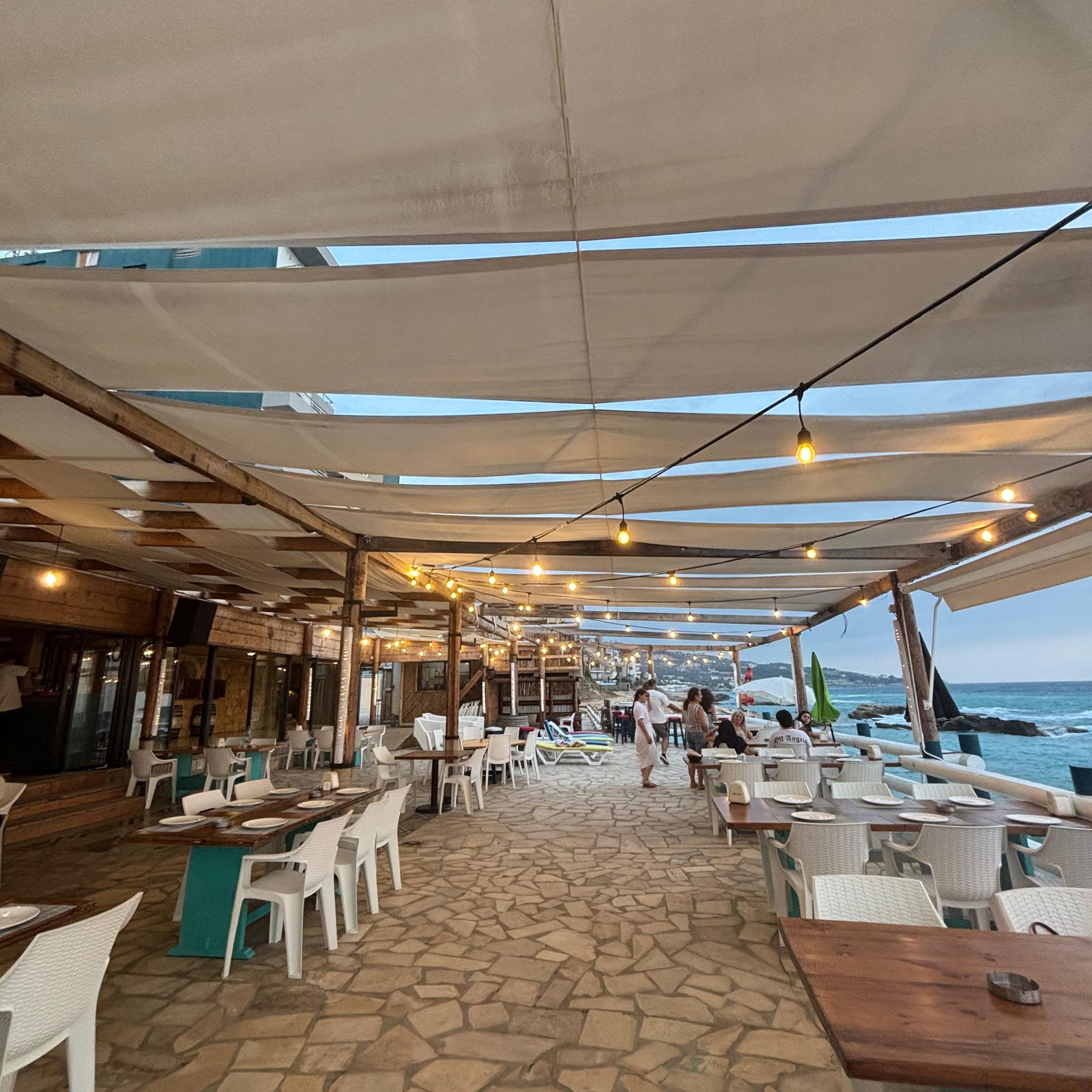 Dany’s Beach Restaurant