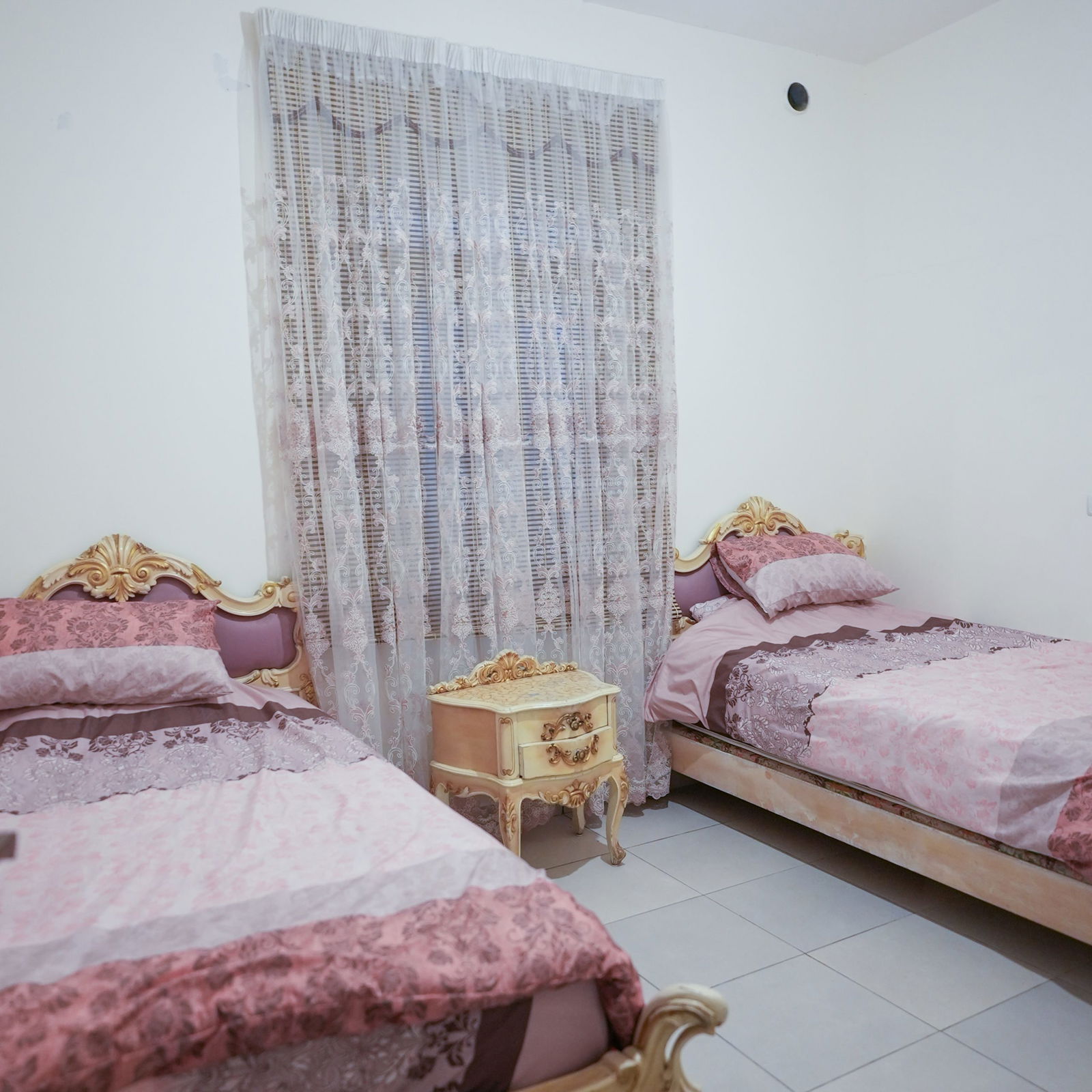 Luxurious Guesthouse with Private Pool – Bar Elias, Bqaa