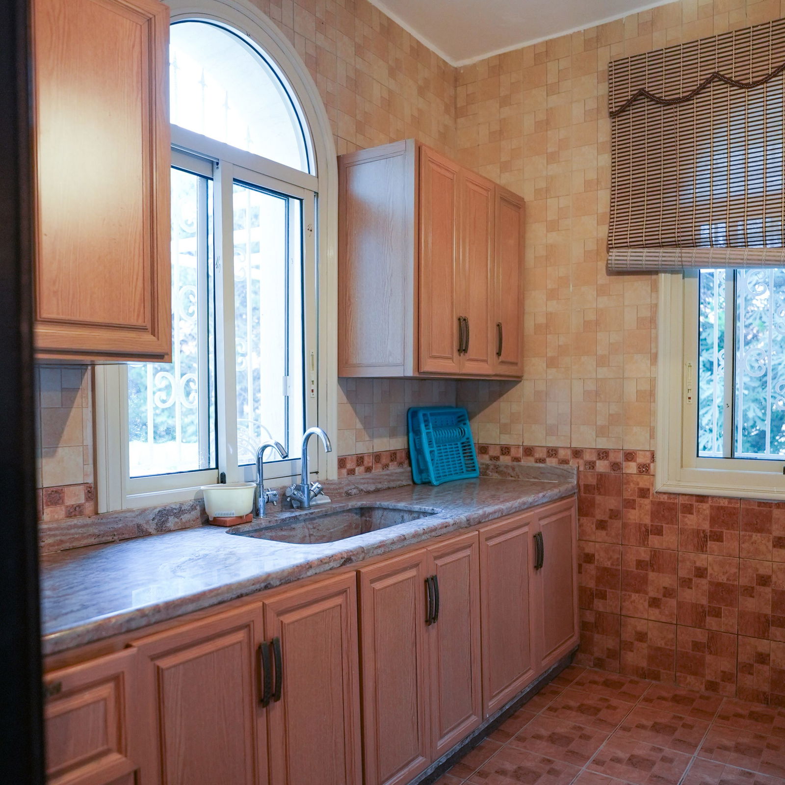 Luxurious Guesthouse with Private Pool – Bar Elias, Bqaa