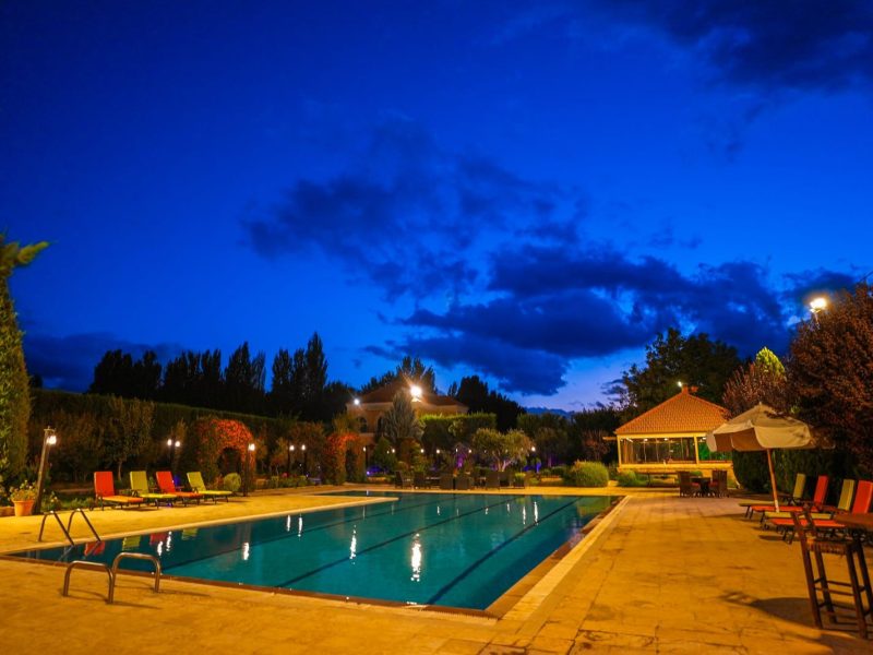 Apartment with Private Pool  – Bar Elias, Bqaa
