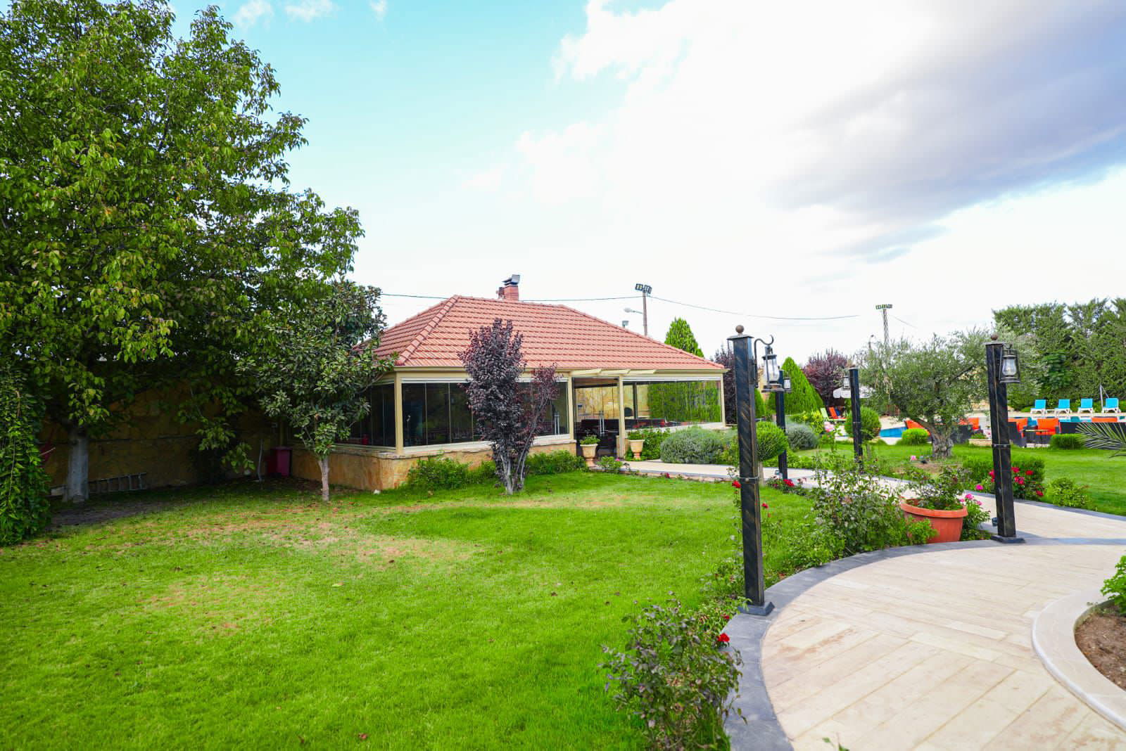 Luxurious Apartment with Private Pool – Bar Elias, Bqaa