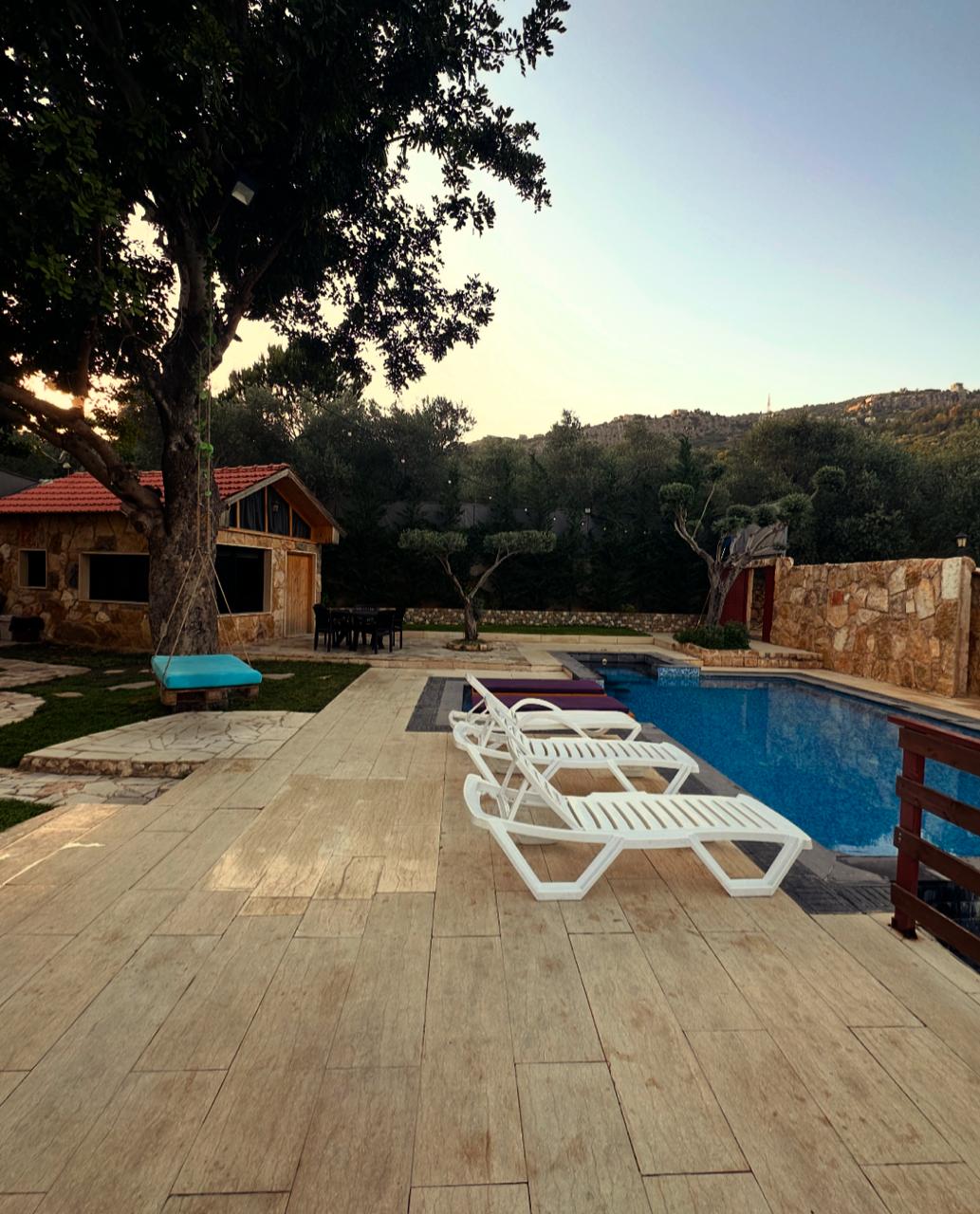 Chalet B with Infinity Pool – Kfarmatta, Chouf