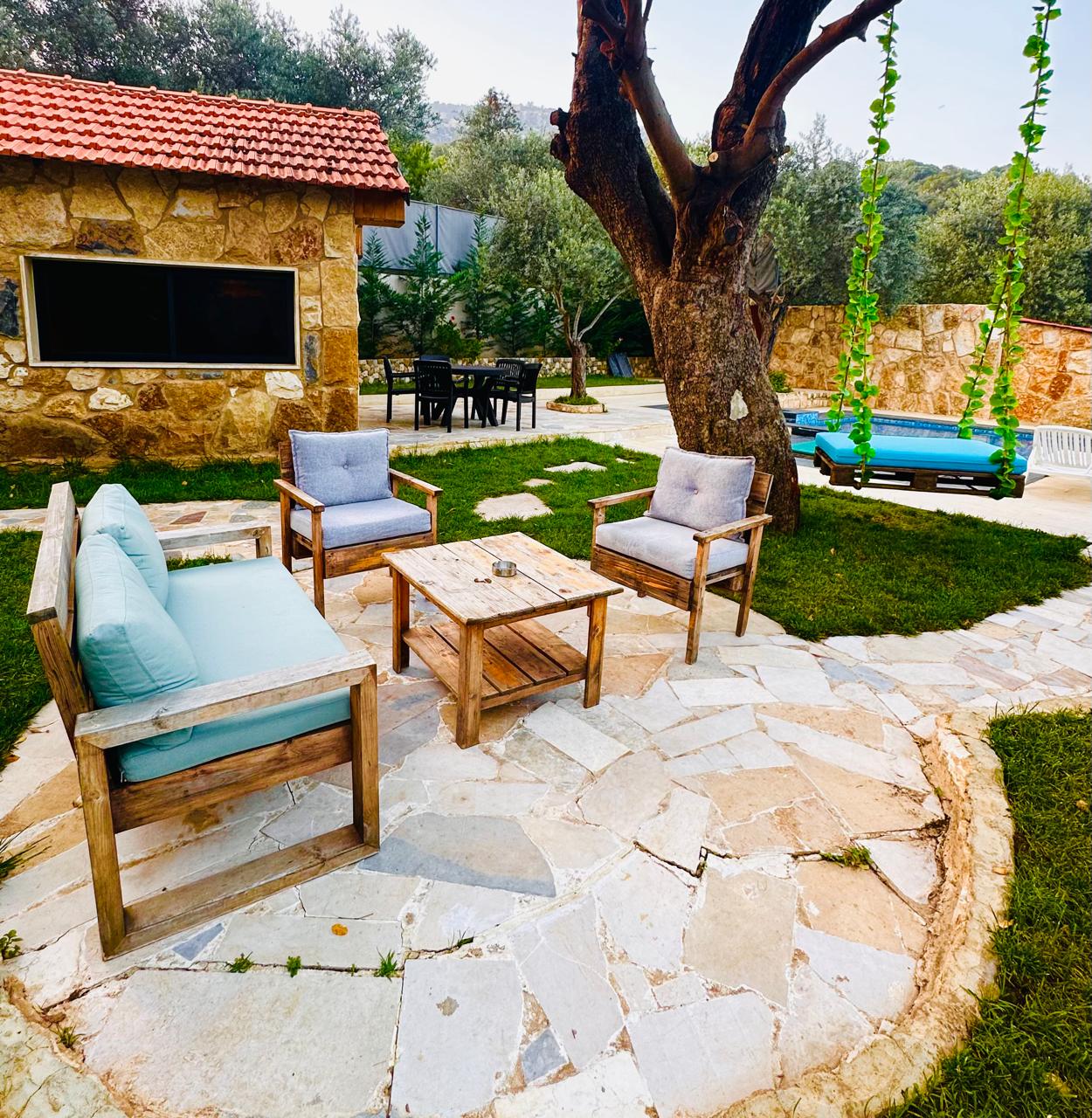 Guesthouse with Private Pool – Kfarmatta, Chouf