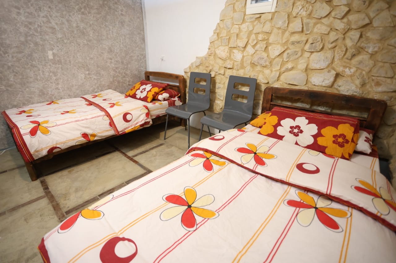 Chalet with Private Pool – Jrabta, Batroun