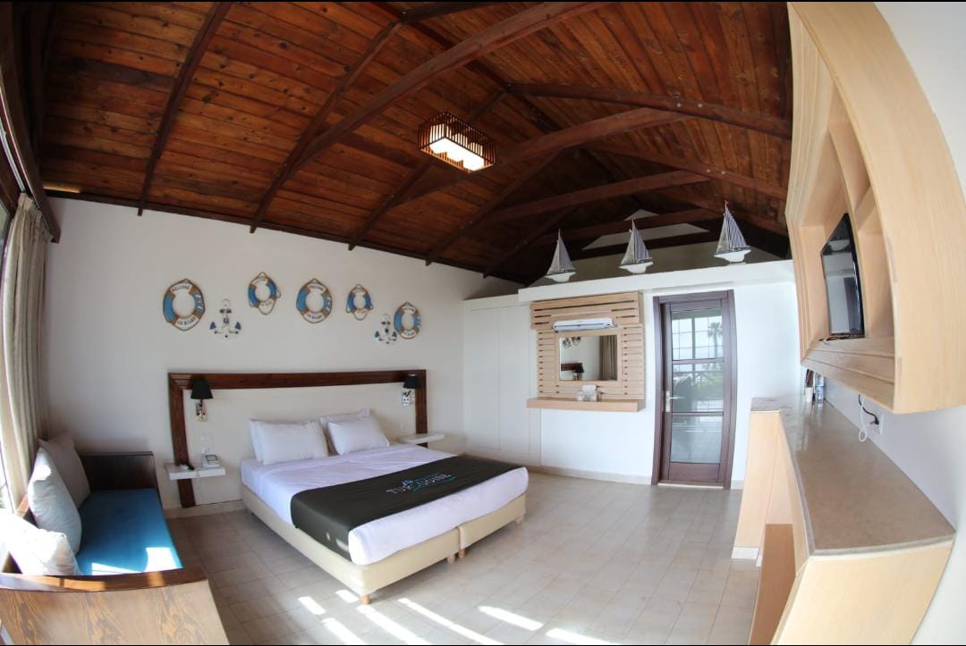 Ground Floor Regular Bungalow in a Beach Resort – Sour