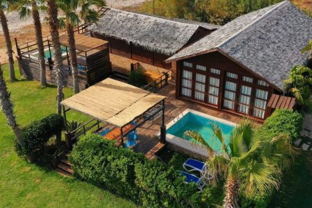 Family Bungalow in a Beach Resort – Sour
