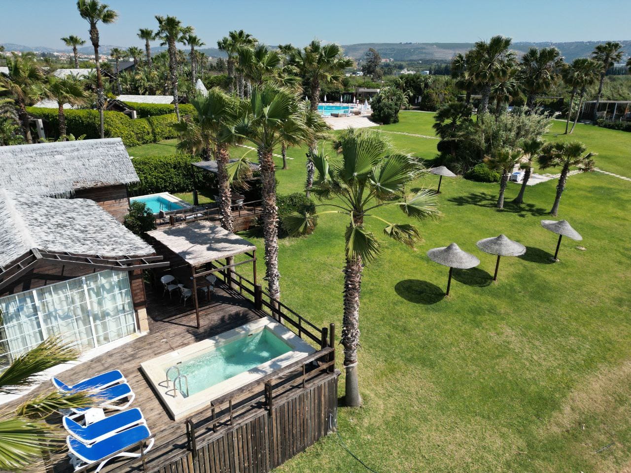 Family Bungalow in a Beach Resort – Sour