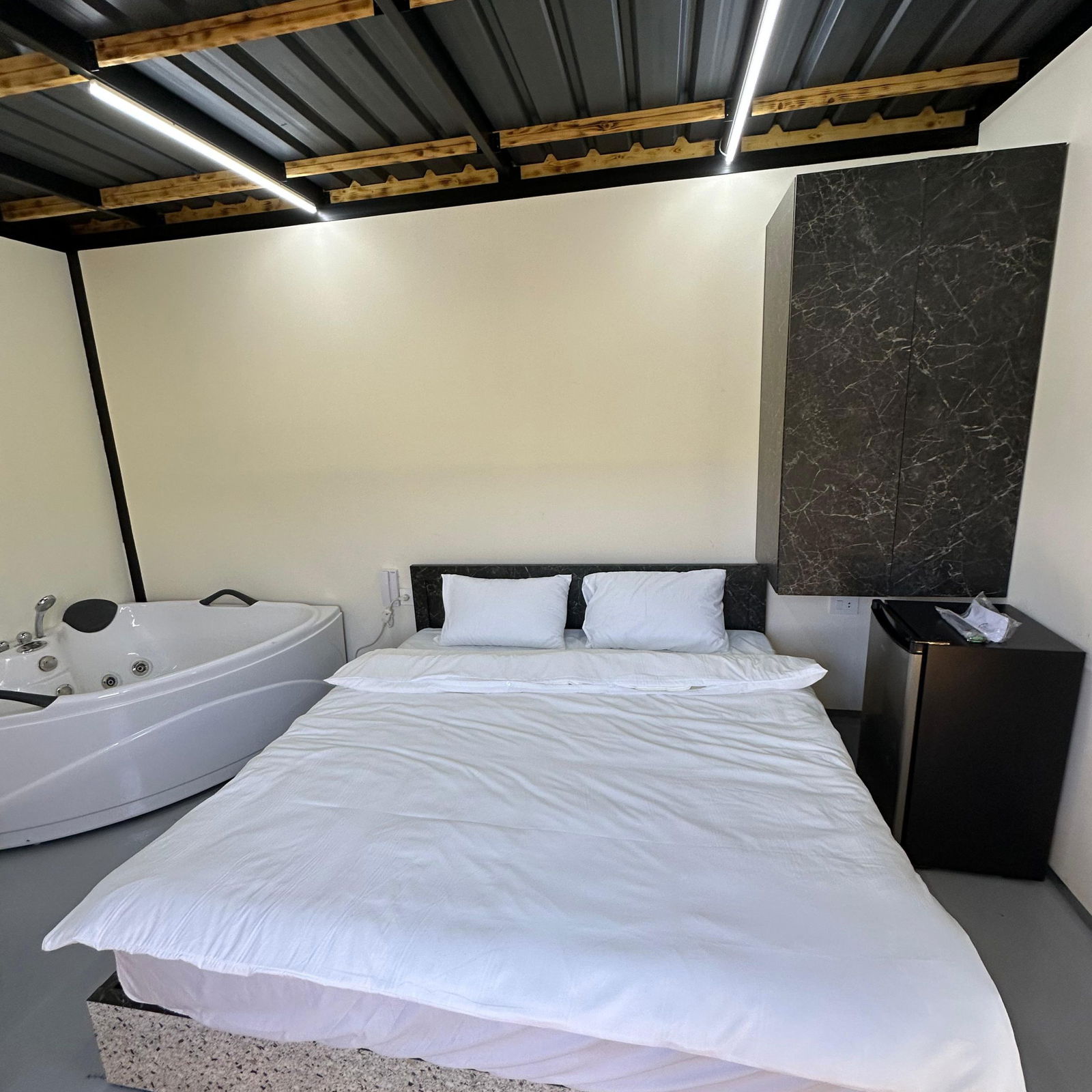 Bungalow (1) in a Farm – Kharibet El Shouf